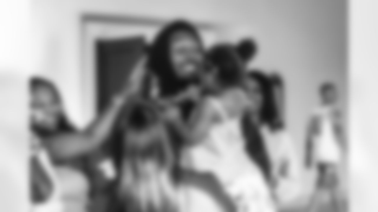 E_TOD18303
