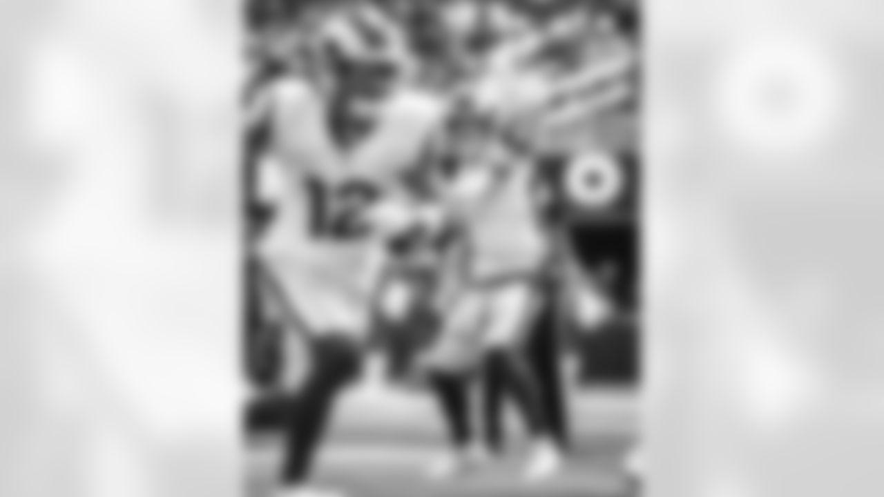 The Los Angeles Rams take on the Houston Texans in week 1 of the 2025 NFL regular season.