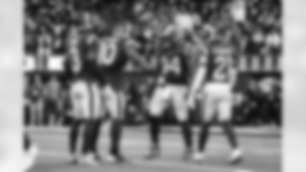 The Los Angeles Rams take on the Arizona Cardinals in week 18 of the 2025 NFL regular season.