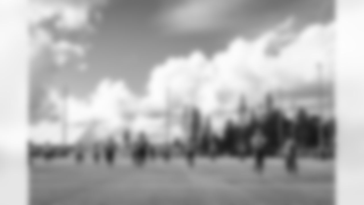 E_260101_Regular_Season_Week18_Practice_BT_002500061