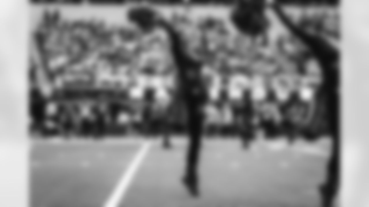 The Los Angeles Rams take on the Seattle Seahawks in week 11 of the 2025 NFL regular season.