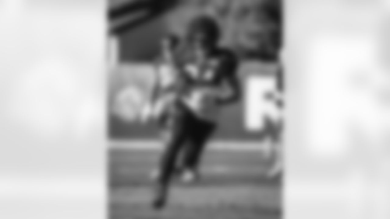 E_251204_Regular_Season_Week14_Practice_AD_0716