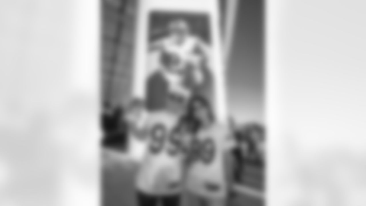 The Los Angeles Rams take on the Tampa Bay Buccaneers in week 12 of the 2025 NFL regular season.