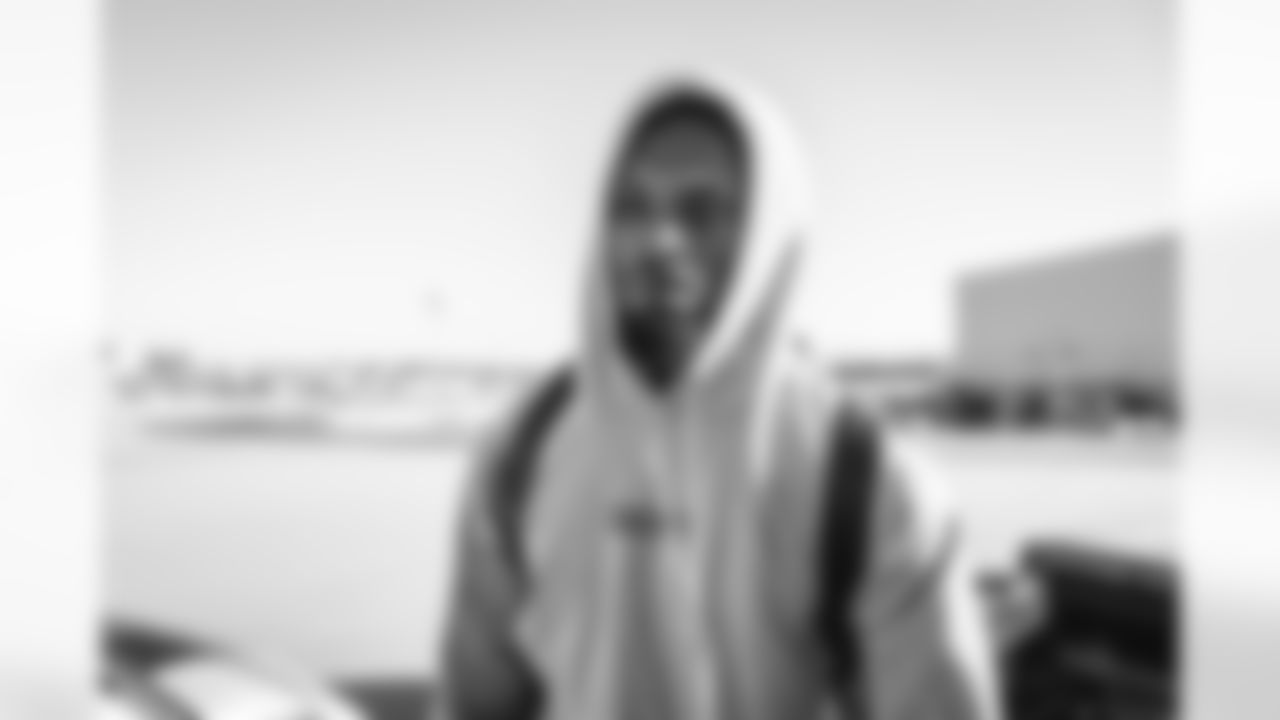 E_251206_Regular_Season_Week_14_Travel_BT_0079