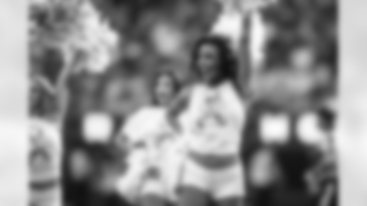 The Los Angeles Rams take on the New Orleans Saints in week 9 of the 2025 NFL regular season.