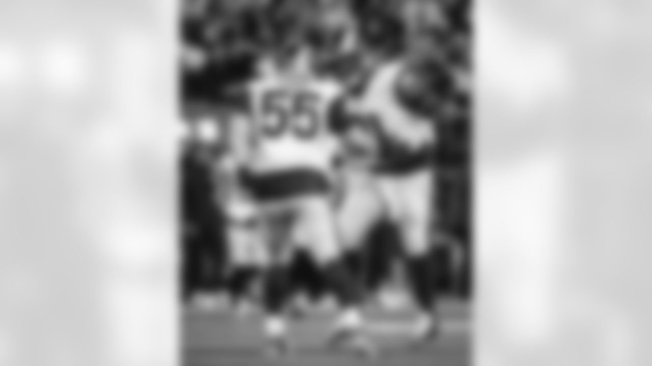 The Los Angeles Rams take on the Tampa Bay Buccaneers in week 12 of the 2025 NFL regular season.