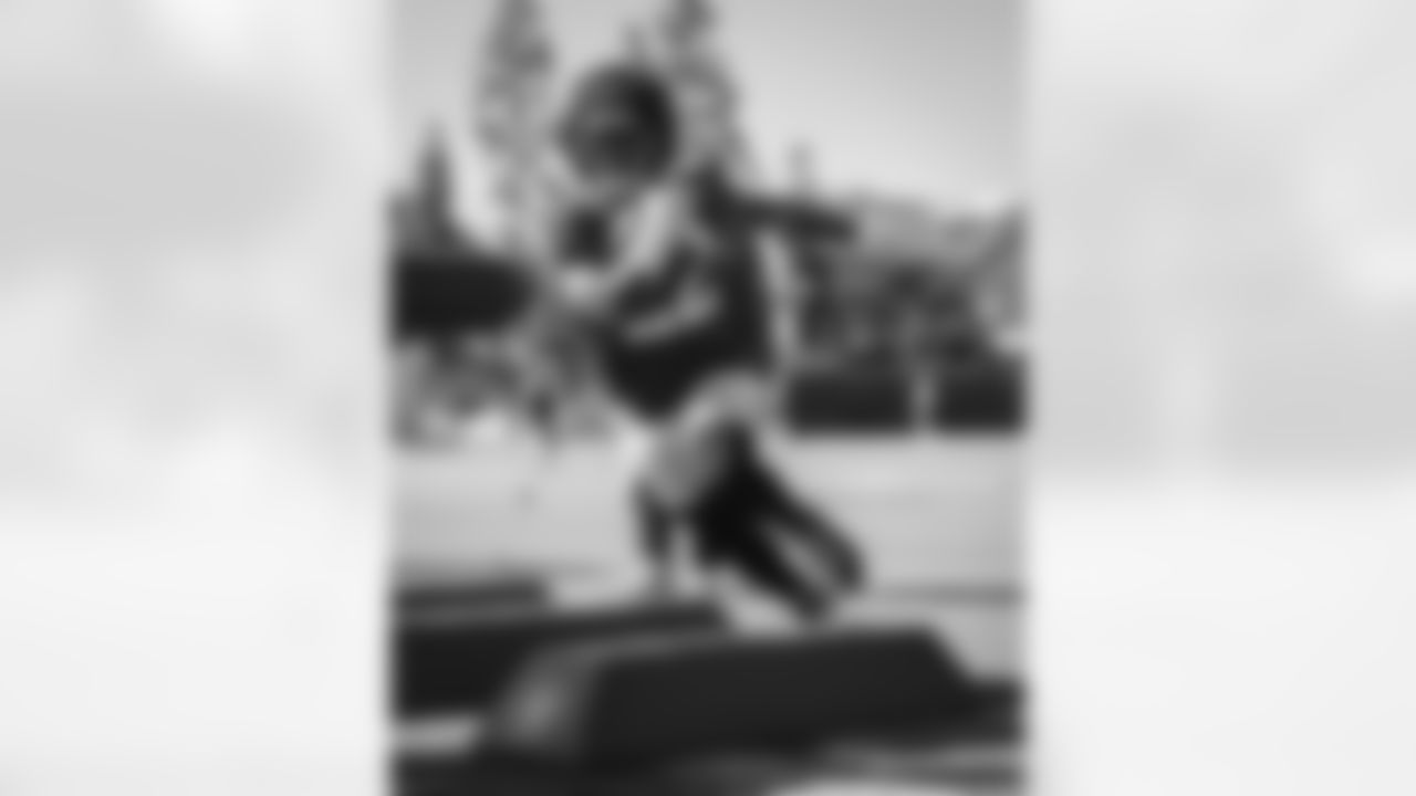 251008_Regular_Season_W5_Practice_AD_0198