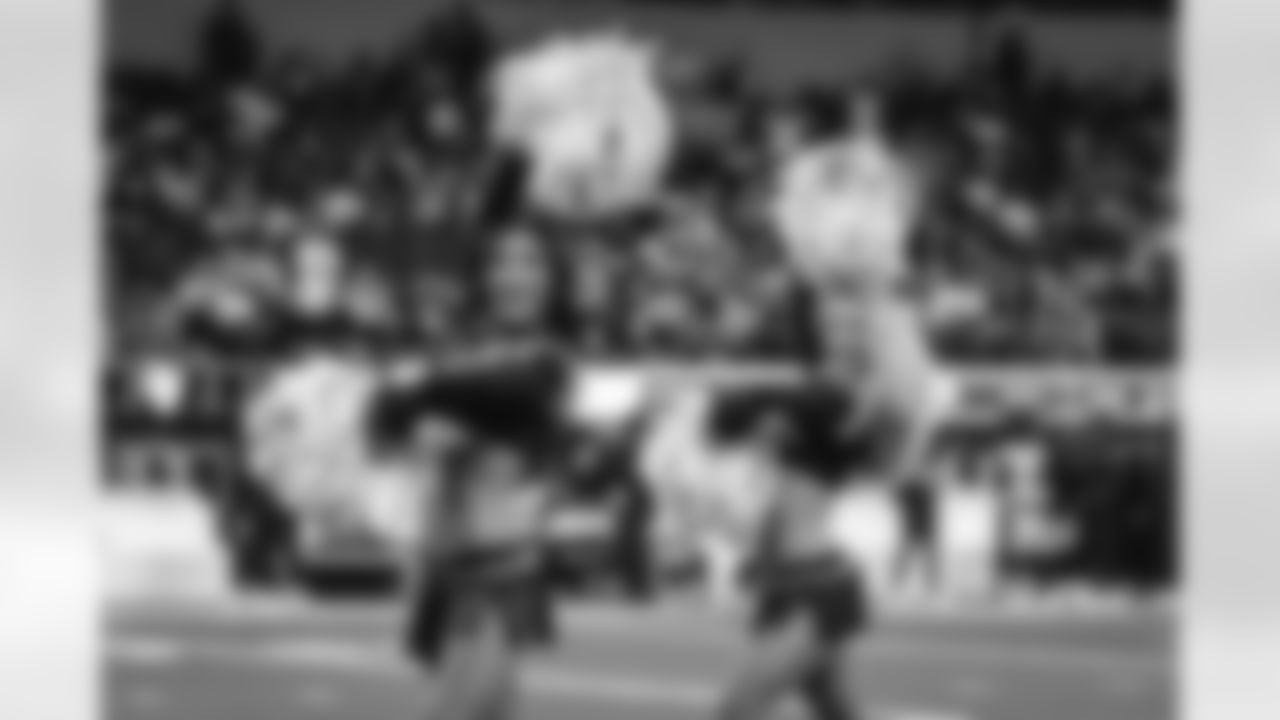 The Los Angeles Rams take on the Tampa Bay Buccaneers in week 12 of the 2025 NFL regular season.