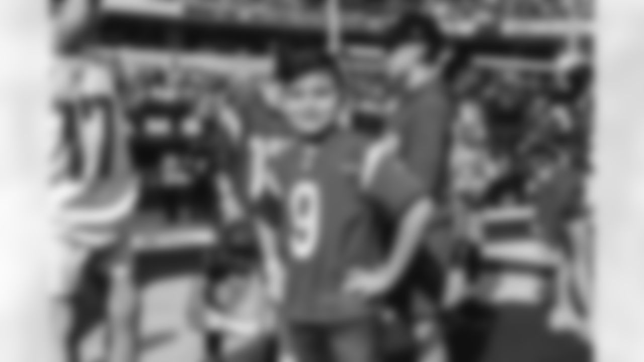 The Los Angeles Rams take on the Detroit Lions in week 15 of the 2025 NFL regular season.