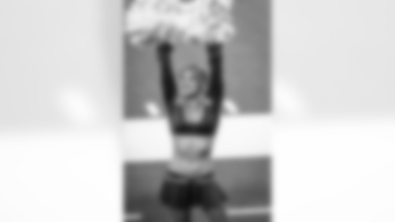 The Los Angeles Rams take on the Tampa Bay Buccaneers in week 12 of the 2025 NFL regular season.