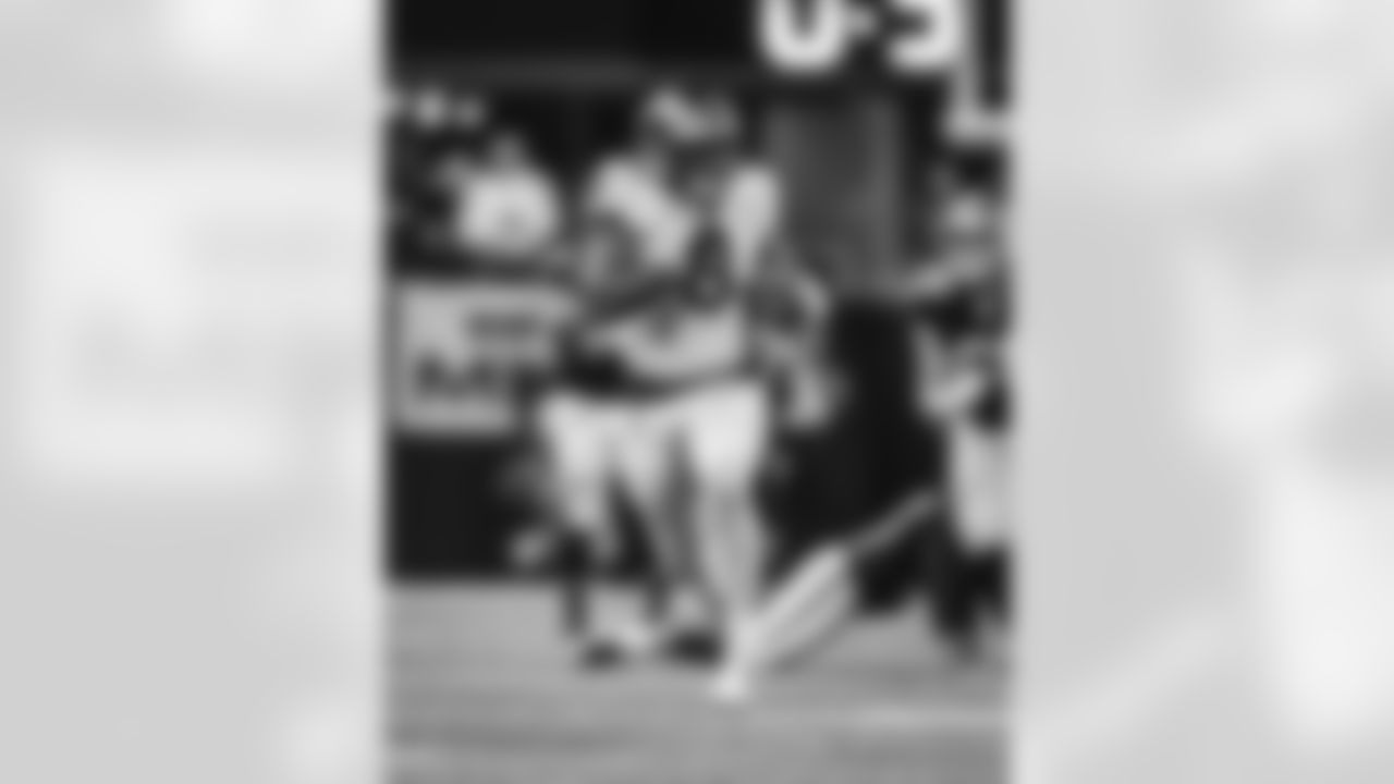 The Los Angeles Rams take on the Atlanta Falcons in week 17 of the 2025 NFL regular season.