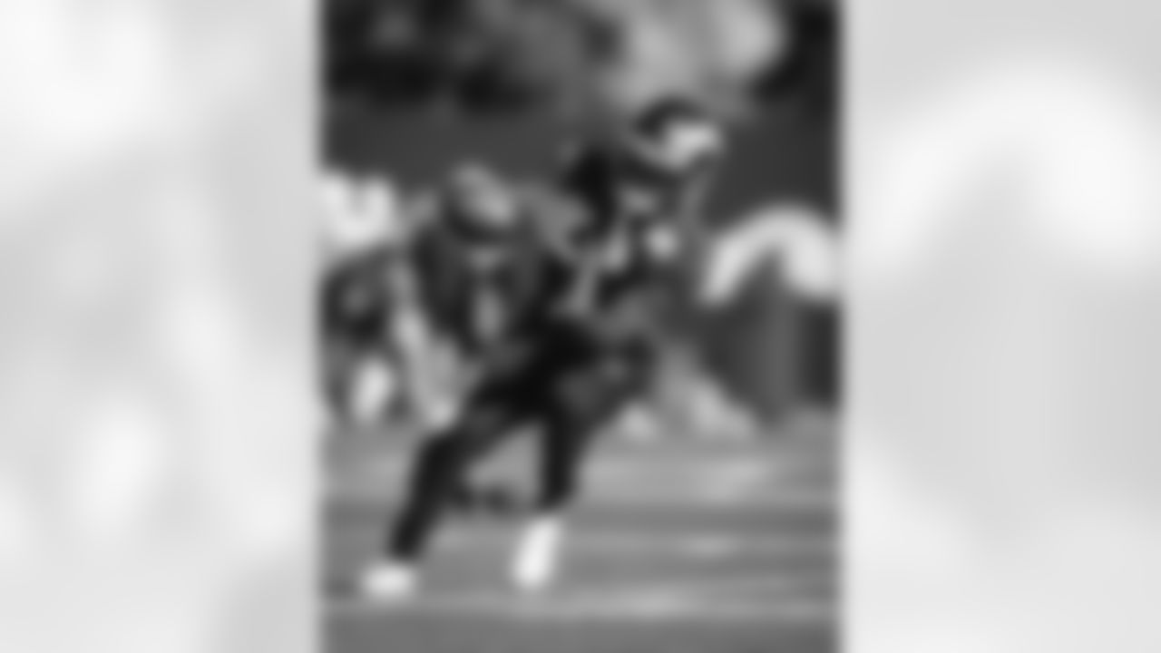 E_251211_Regular_Season_Week15_Practice_BT_00018