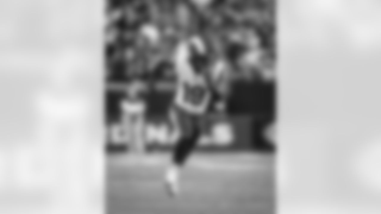 The Los Angeles Rams take on the Arizona Cardinals in week 14 of the 2025 NFL regular season.