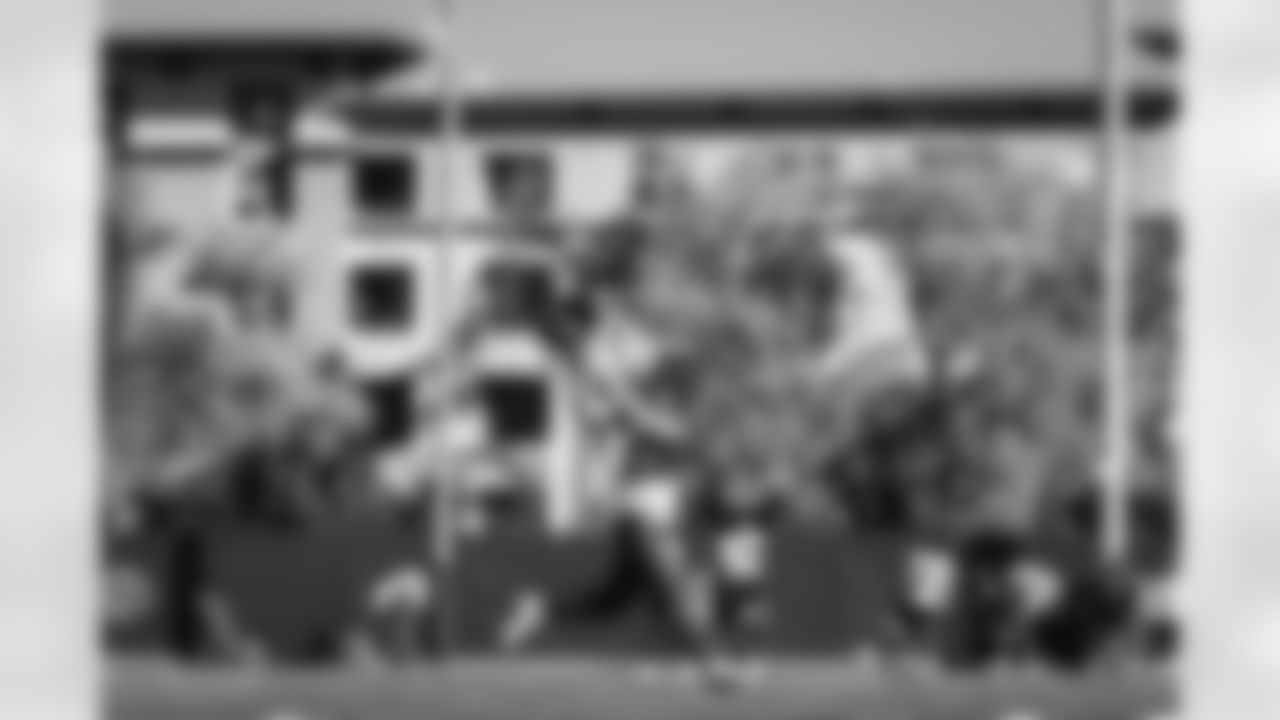 E_251211_Regular_Season_Week15_Practice_BT_00048