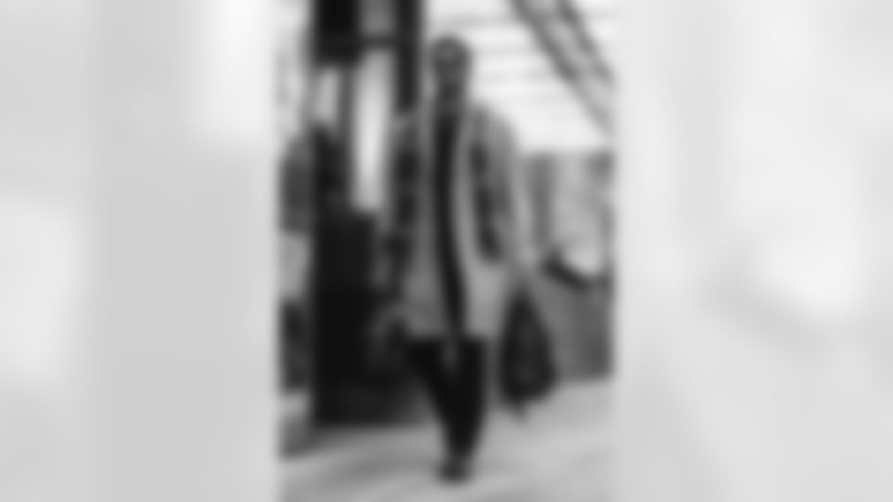 The Los Angeles Rams take on the Seattle Seahawks in week 16 of the 2025 NFL regular season.