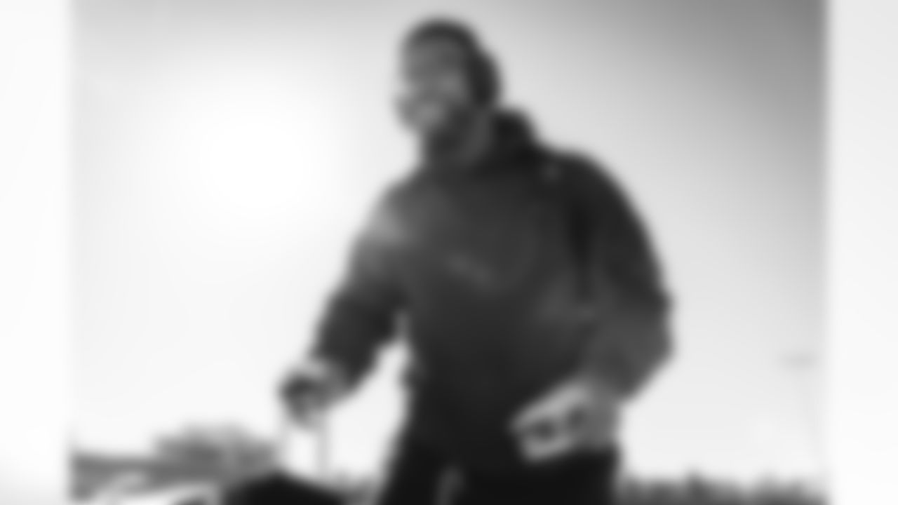 91 DE Kobie Turner travels to Carolina for Wild Card matchup vs. Panthers