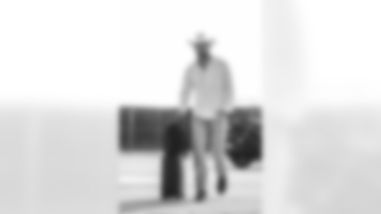 84 TE Colby Parkinson arrives at SoFi Stadium for today's matchup against the Lions