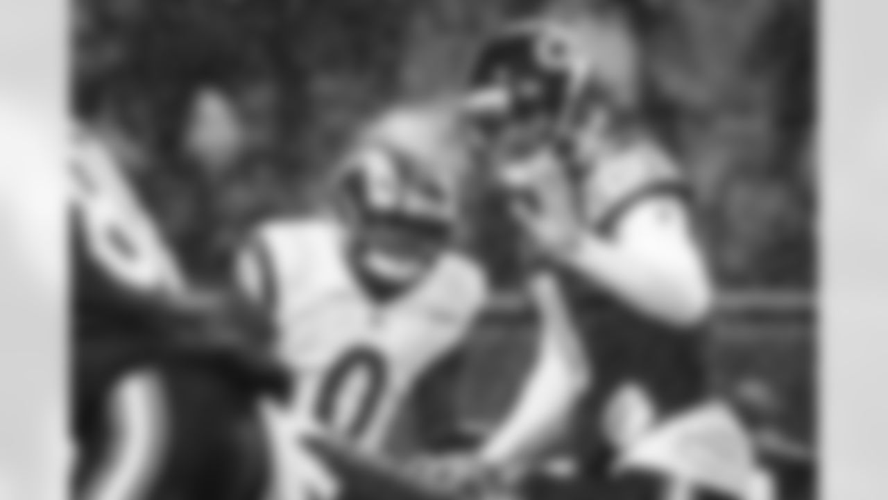 The Los Angeles Rams take on the Chicago Bears in the divisional round of the 2025 NFL post season.