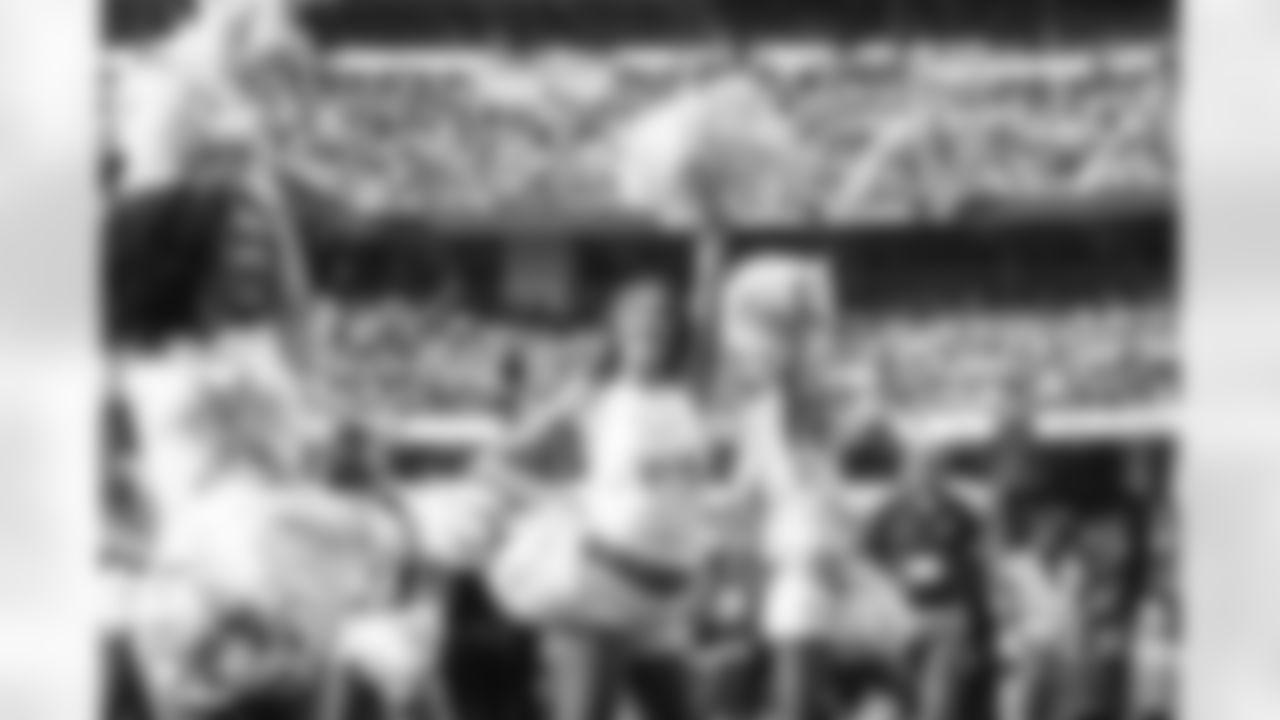 The Los Angeles Rams take on the New Orleans Saints in week 9 of the 2025 NFL regular season.