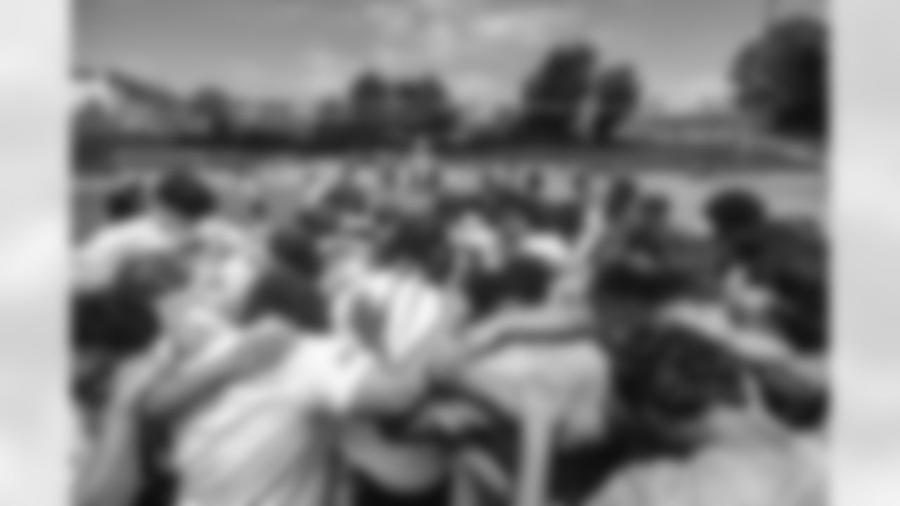 E_250712_11_On_0055rh