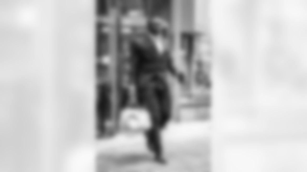 The Los Angeles Rams take on the Carolina Panthers in the wild card round of the 2025 NFL post season.