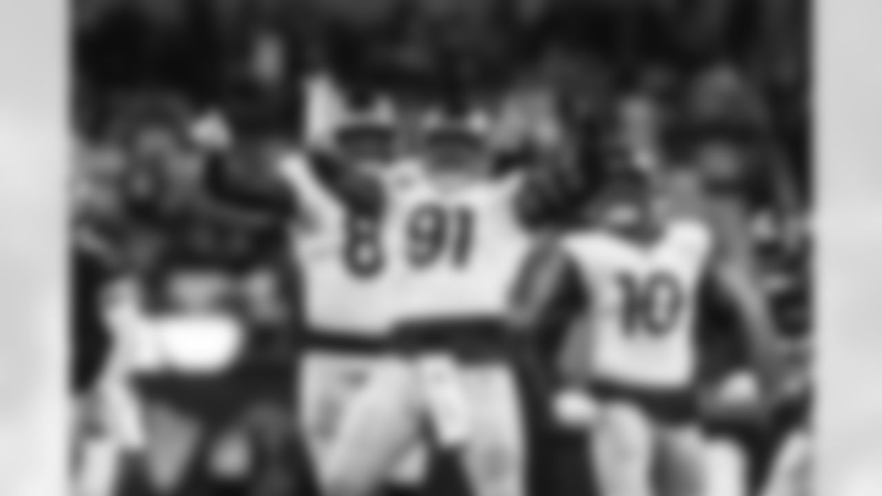 The Los Angeles Rams take on the Tampa Bay Buccaneers in week 12 of the 2025 NFL regular season.