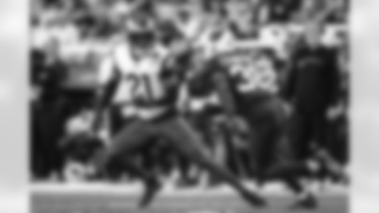 The Los Angeles Rams take on the Arizona Cardinals in week 14 of the 2025 NFL regular season.