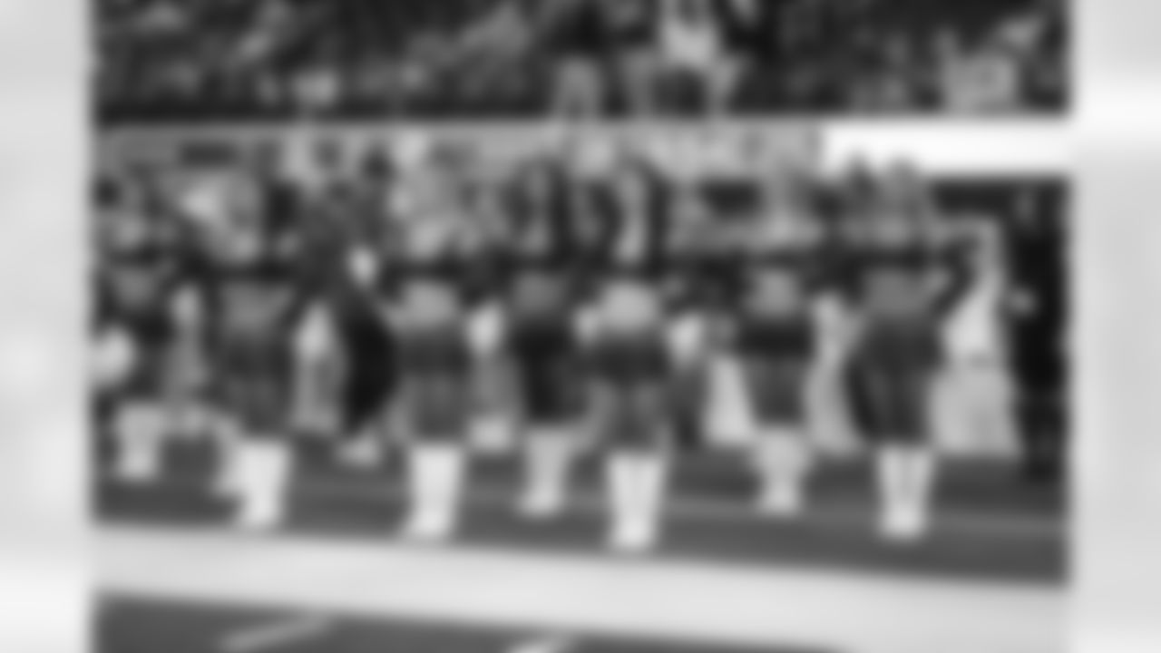 The Los Angeles Rams take on the Tampa Bay Buccaneers in week 12 of the 2025 NFL regular season.