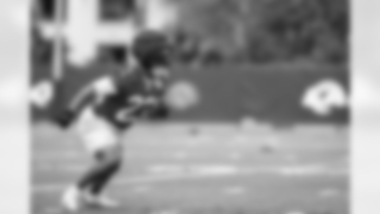 E_251112_Regular_Season_Week11_Practice_0059