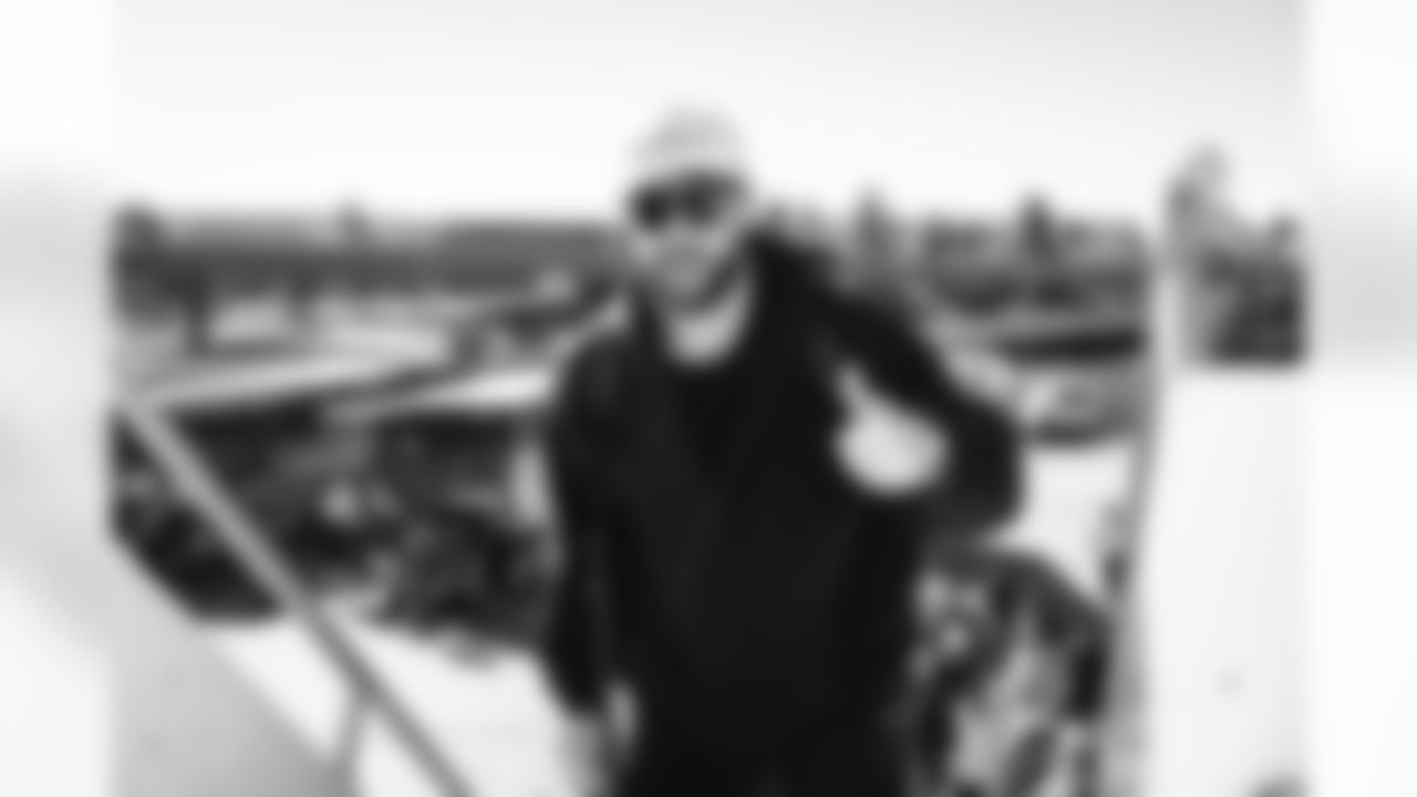 68 OL David Quessenberry travels to Carolina for Wild Card matchup vs. Panthers