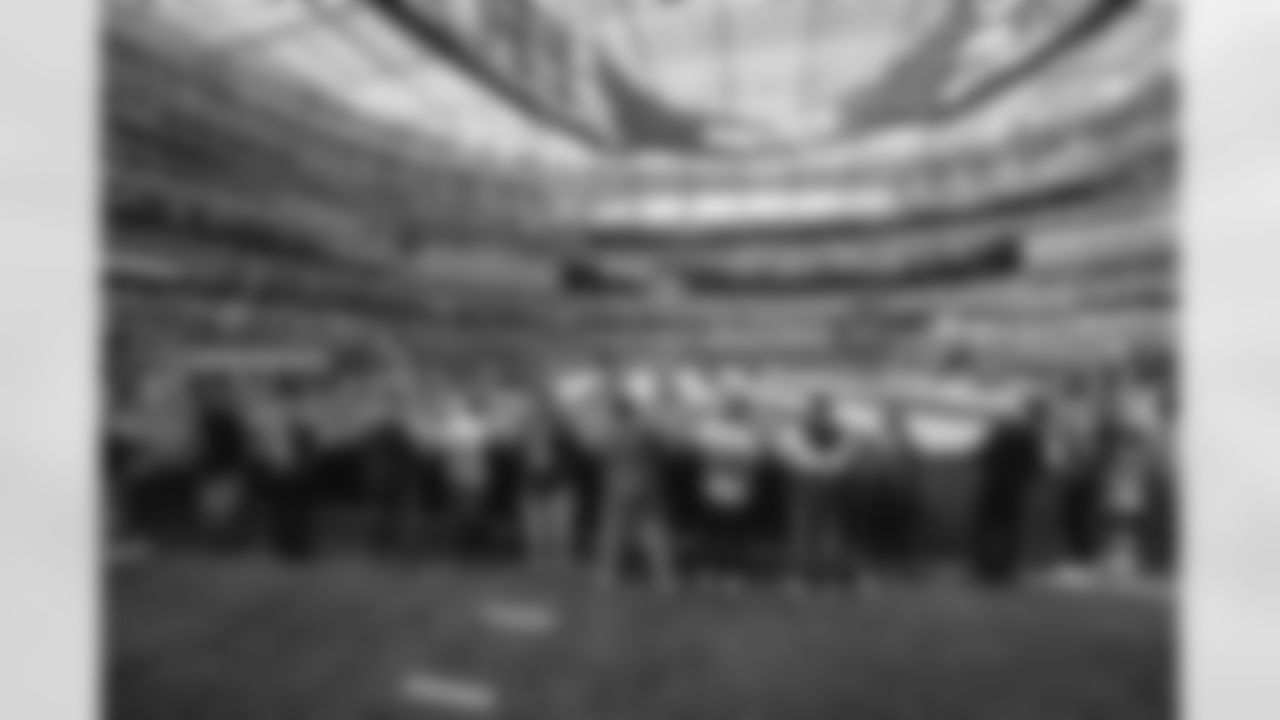 The Los Angeles Rams take on the Detroit Lions in week 15 of the 2025 NFL regular season.