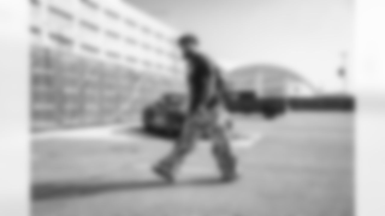 23 RB Kyren Williams arrives at SoFi Stadium for today's matchup against the Saints