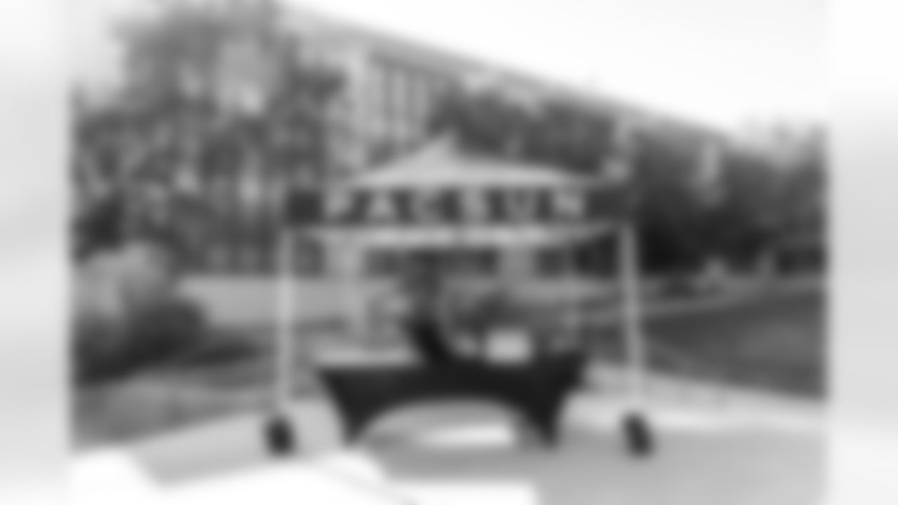 251219_Pacsun_Loads_Of_Love_RH_00005