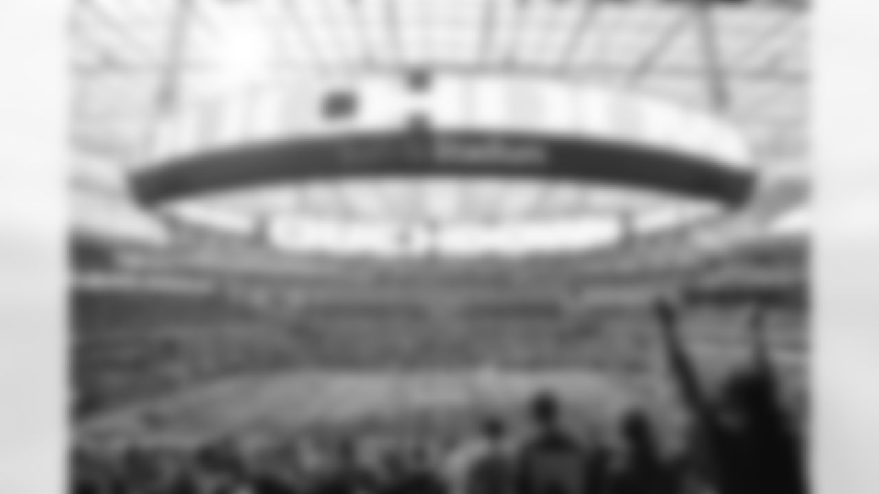 The Los Angeles Rams take on the New Orleans Saints in week 9 of the 2025 NFL regular season.