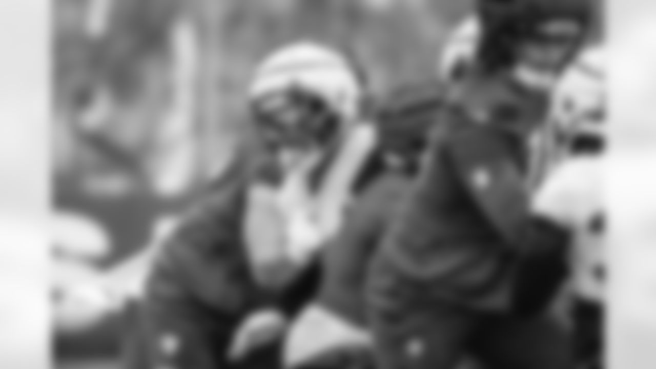 E_251112_Regular_Season_Week11_Practice_0071