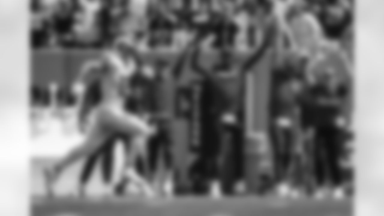 The Los Angeles Rams take on the Tennessee Titans in week 2 of the 2025 NFL regular season.