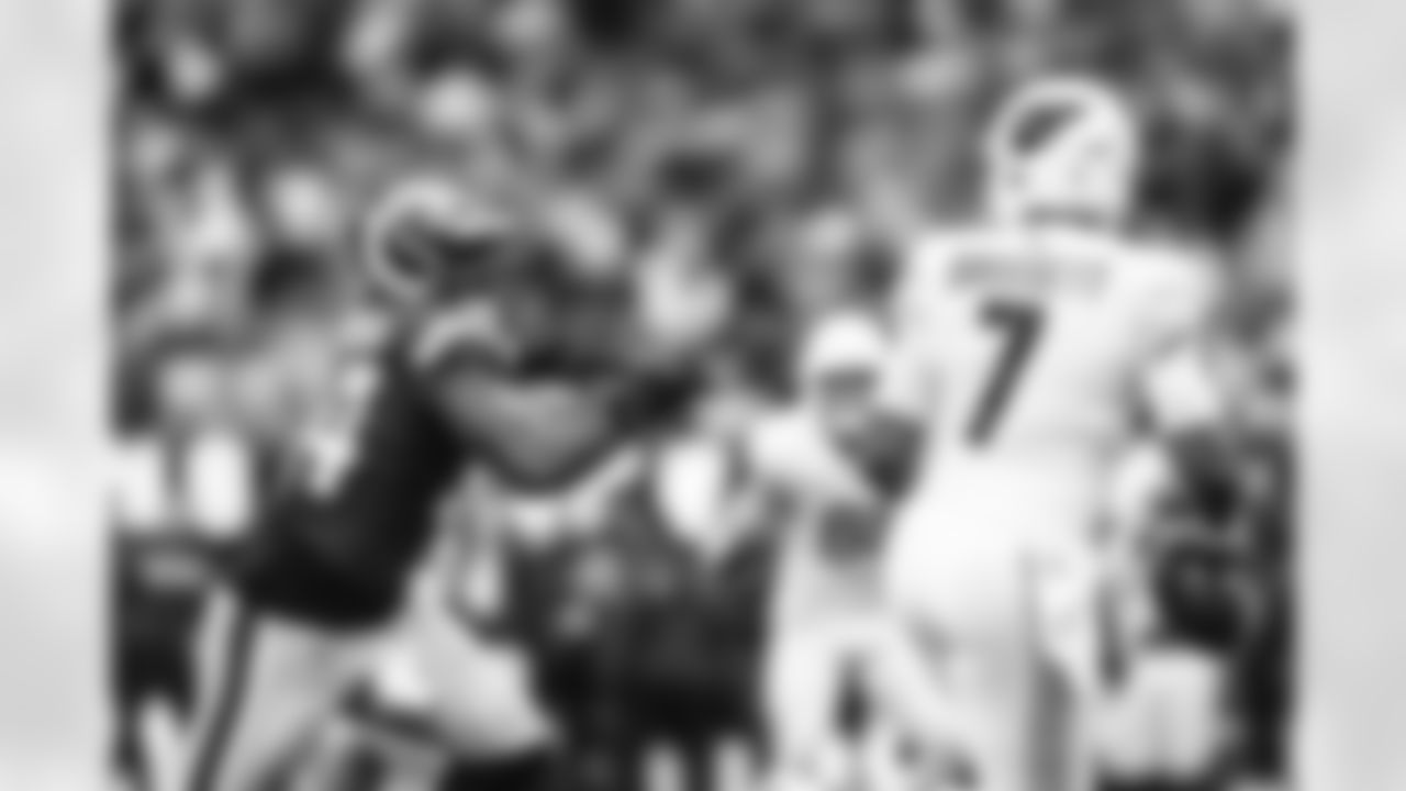 The Los Angeles Rams take on the Arizona Cardinals in week 18 of the 2025 NFL regular season.