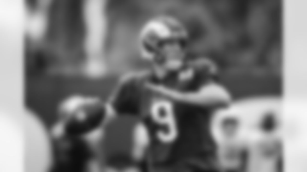 E_251120_Regular_Season_Week12_Practice_AD_0528