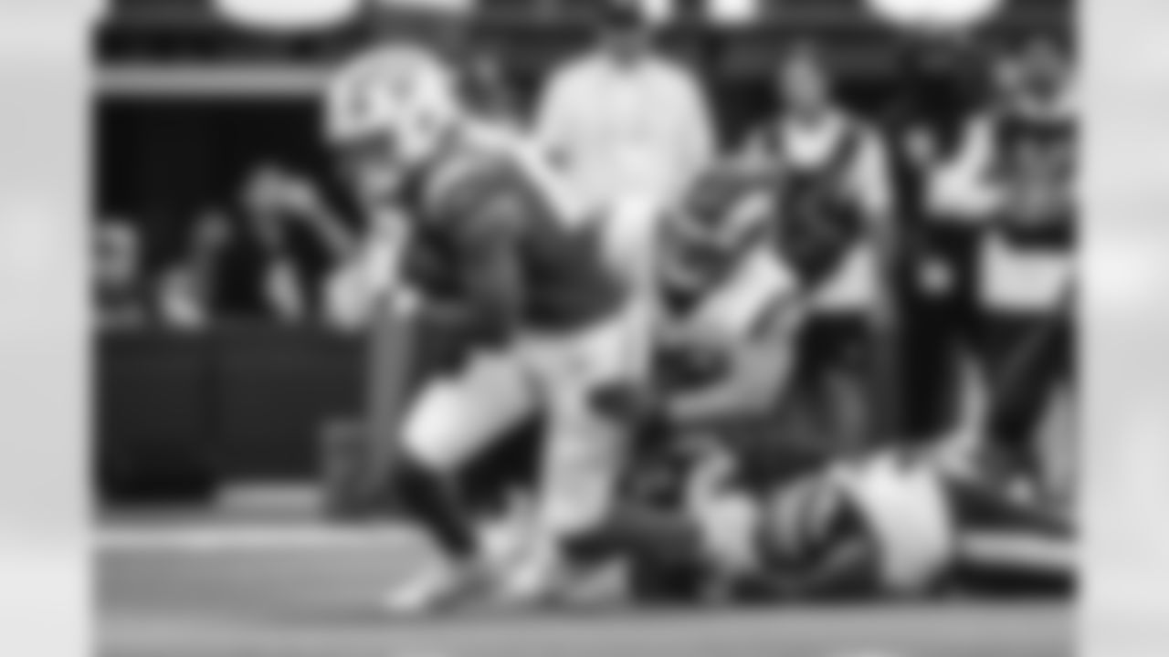The Los Angeles Rams take on the Los Angeles Chargers in week 2 of the 2025 NFL preseason.