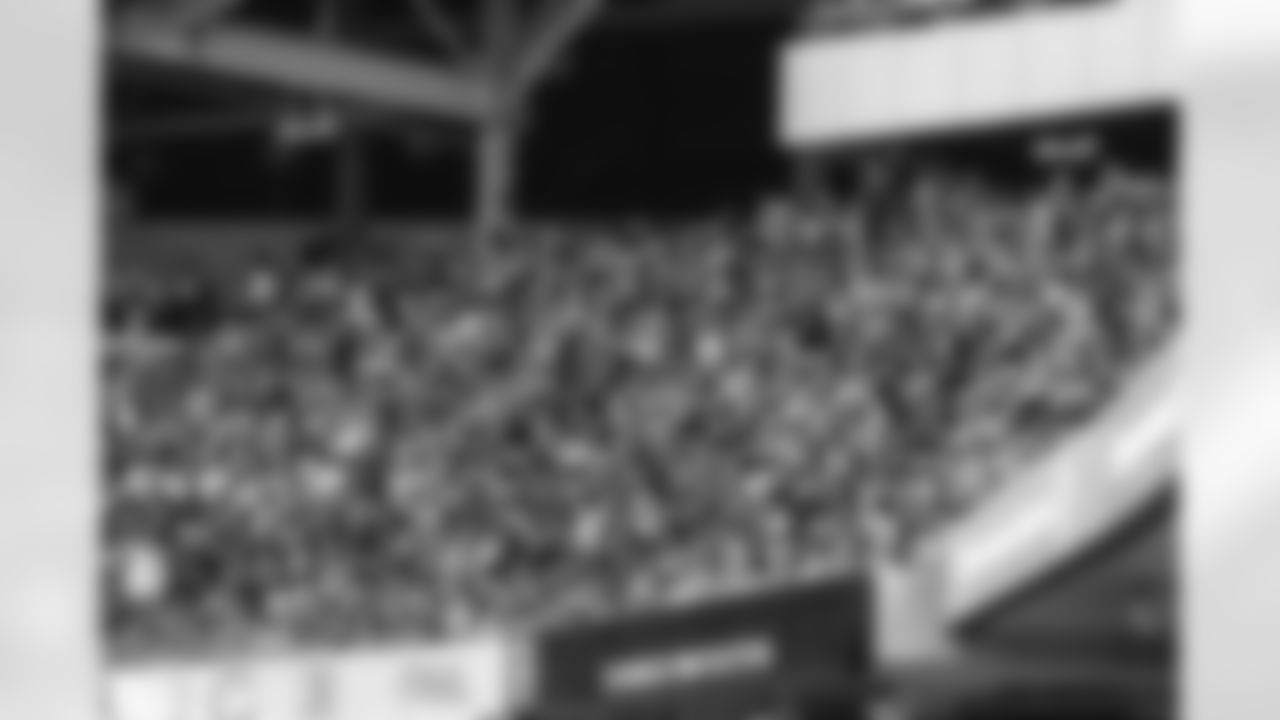 The Los Angeles Rams take on the Detroit Lions in week 15 of the 2025 NFL regular season.