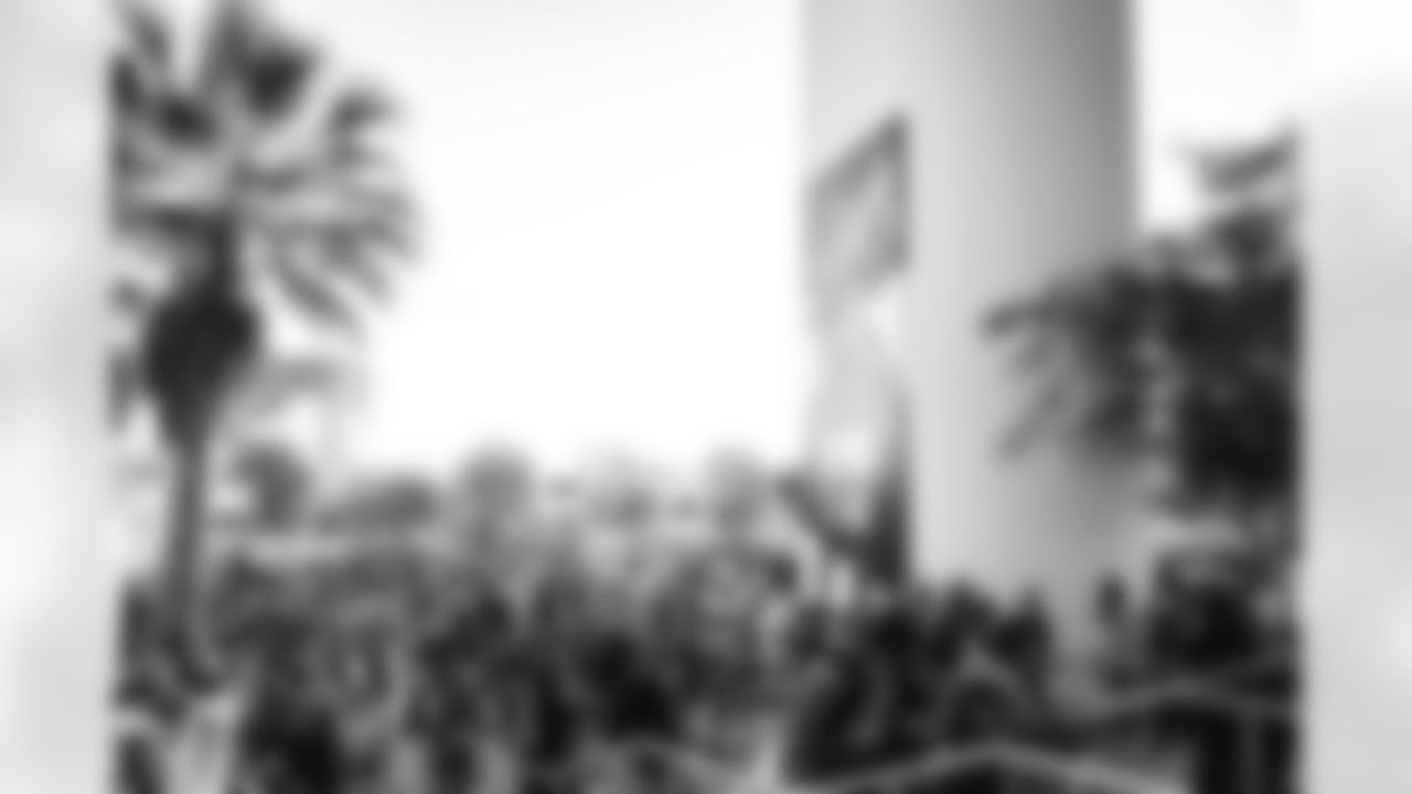 The Los Angeles Rams take on the Tampa Bay Buccaneers in week 12 of the 2025 NFL regular season.