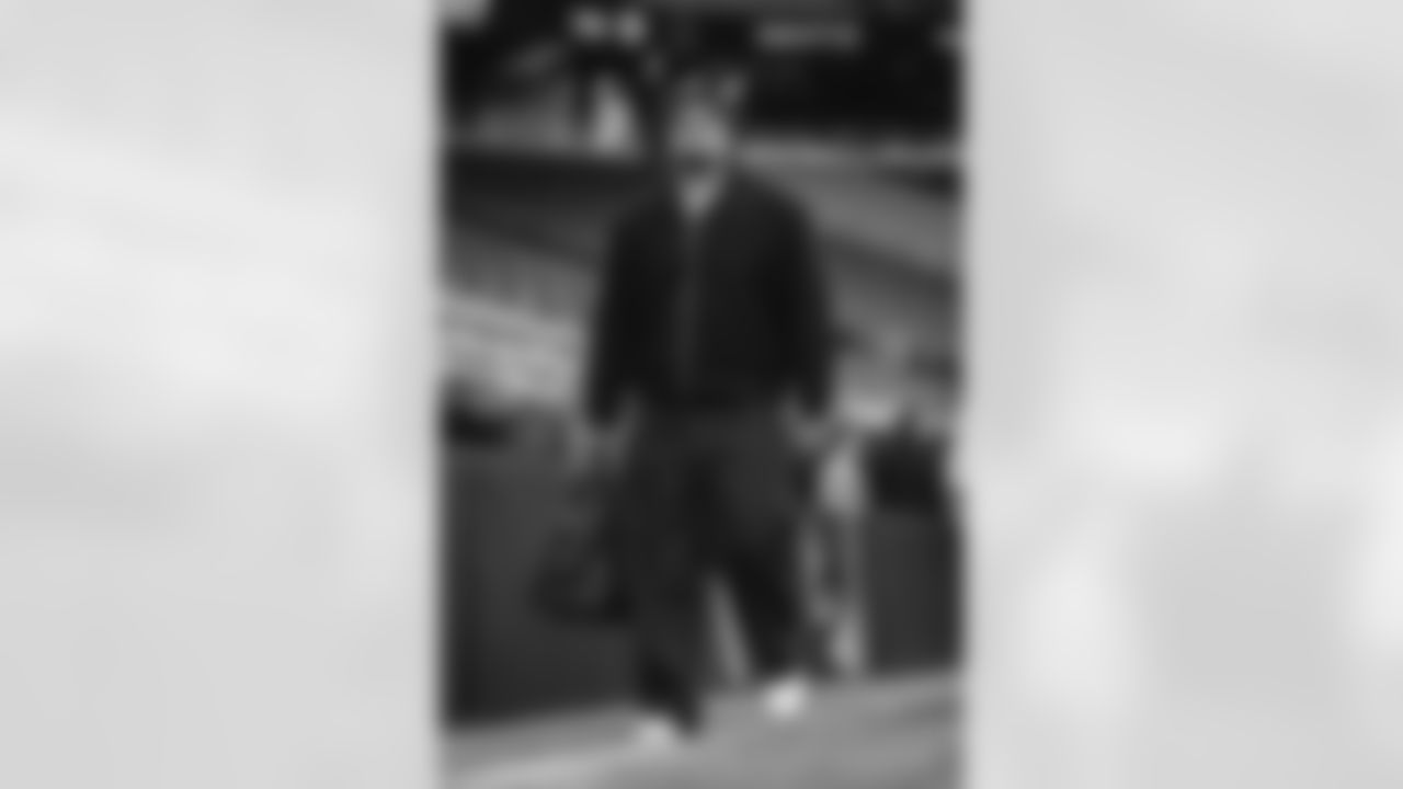 The Los Angeles Rams take on the Arizona Cardinals in week 14 of the 2025 NFL regular season.