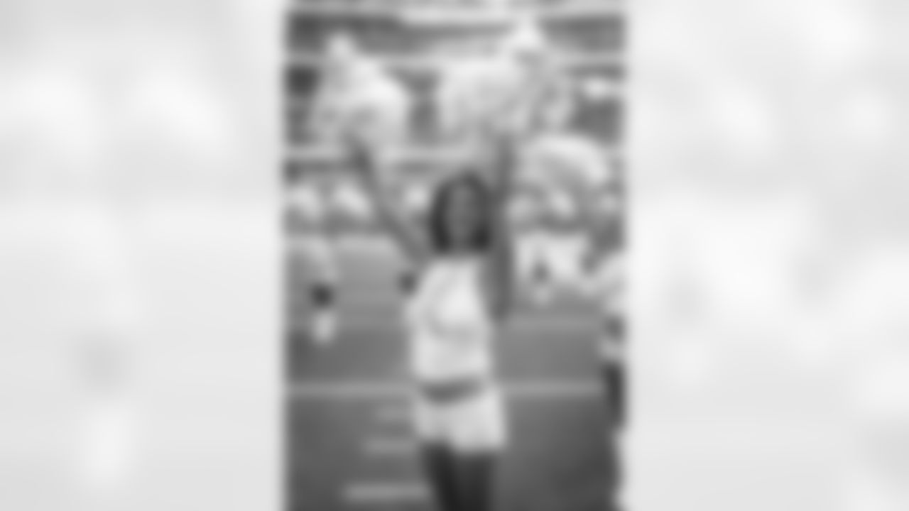 The Los Angeles Rams take on the New Orleans Saints in week 9 of the 2025 NFL regular season.