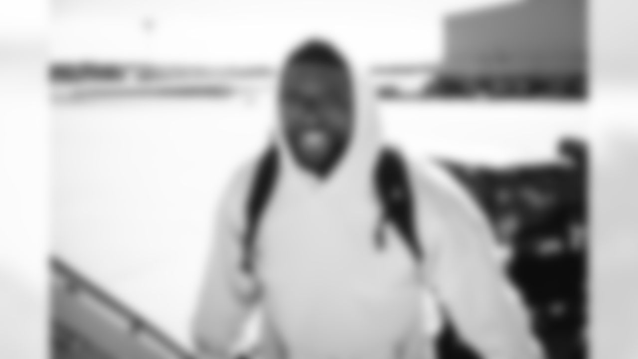 91 DE Kobie Turner travels to Atlanta for Monday Night Football vs. Falcons