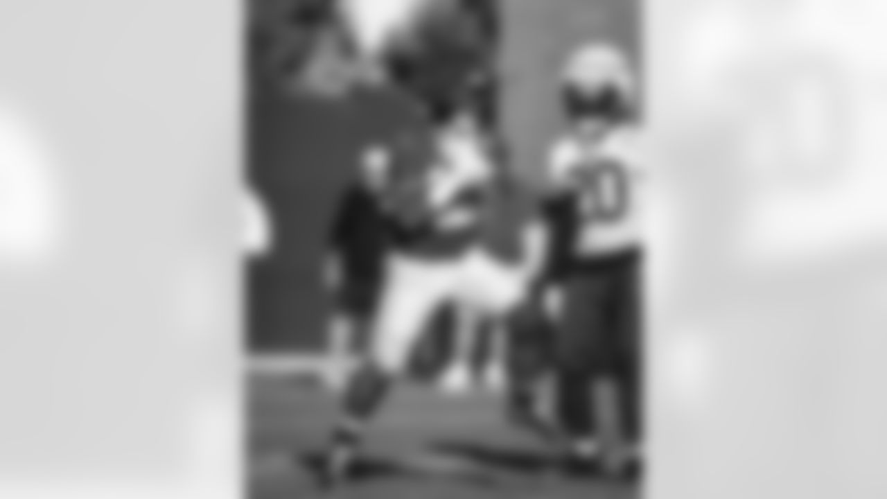 E_251105_Regular_Season_Week10_Practice_BT_0096