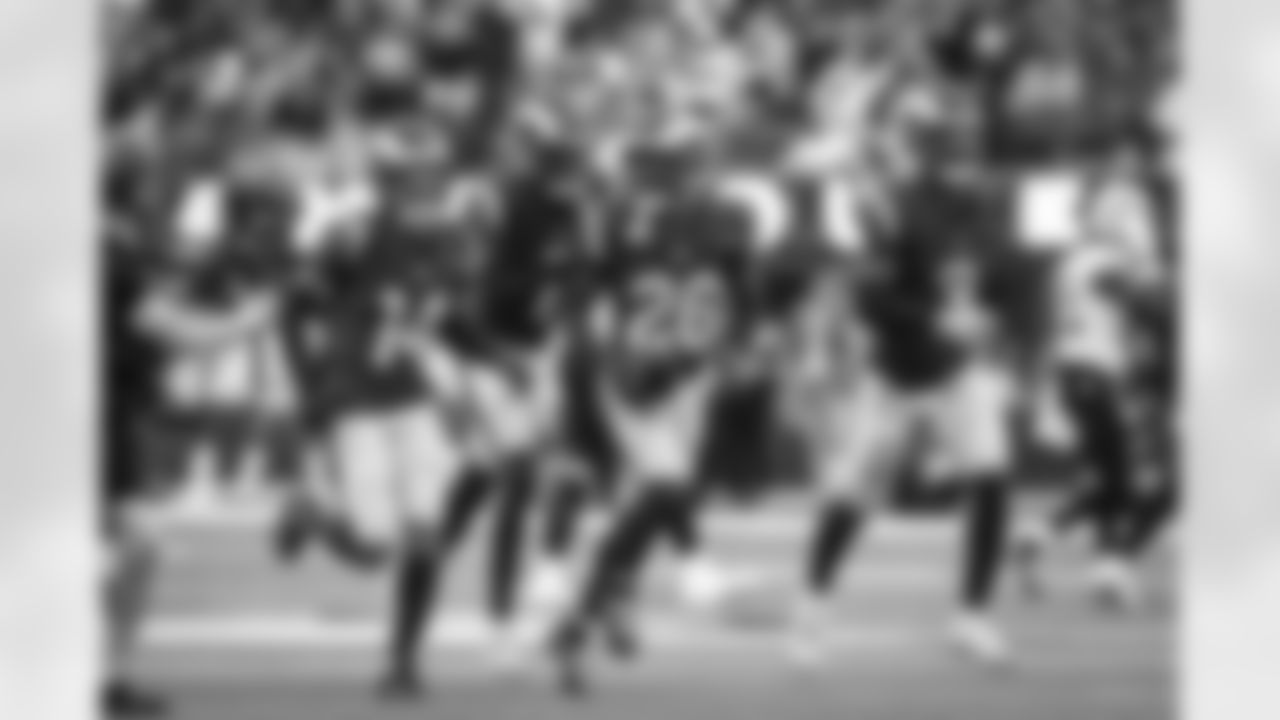 The Los Angeles Rams take on the New Orleans Saints in week 9 of the 2025 NFL regular season.