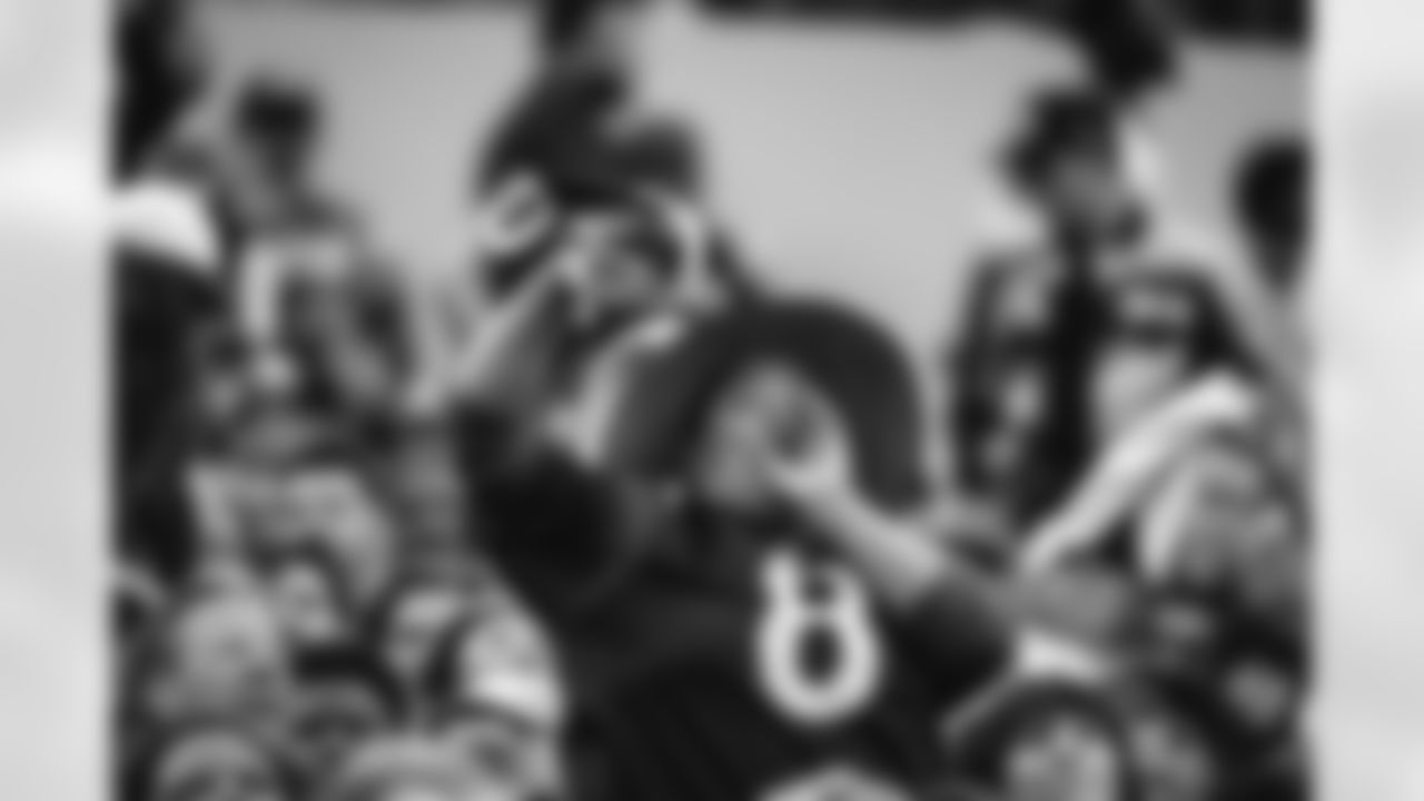 The Los Angeles Rams take on the Seattle Seahawks in week 11 of the 2025 NFL regular season.