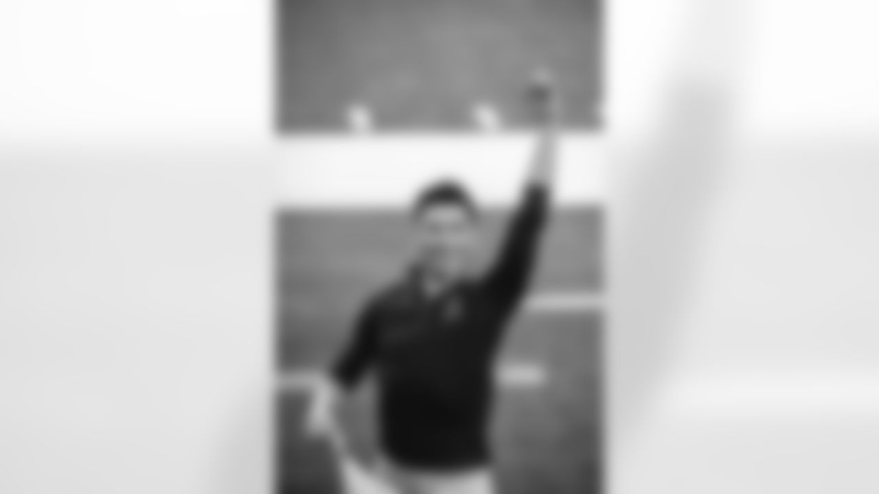 The Los Angeles Rams take on the New Orleans Saints in week 9 of the 2025 NFL regular season.