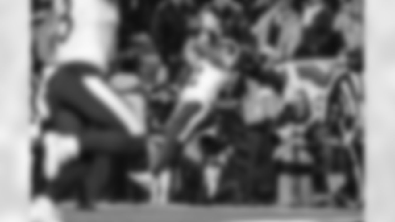 The Los Angeles Rams take on the Seattle Seahawks in the NFC Championship of the 2025 NFL post season.