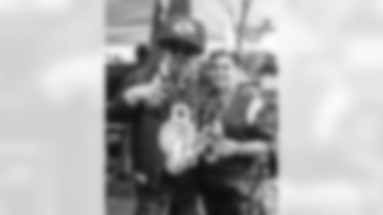 The Los Angeles Rams take on the Seattle Seahawks in week 11 of the 2025 NFL regular season.